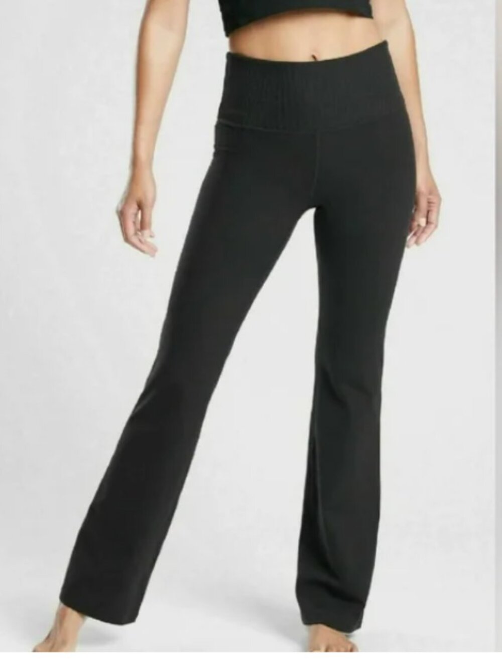 Athleta Studio Flare pant Black High-Waist Yoga Pants l large